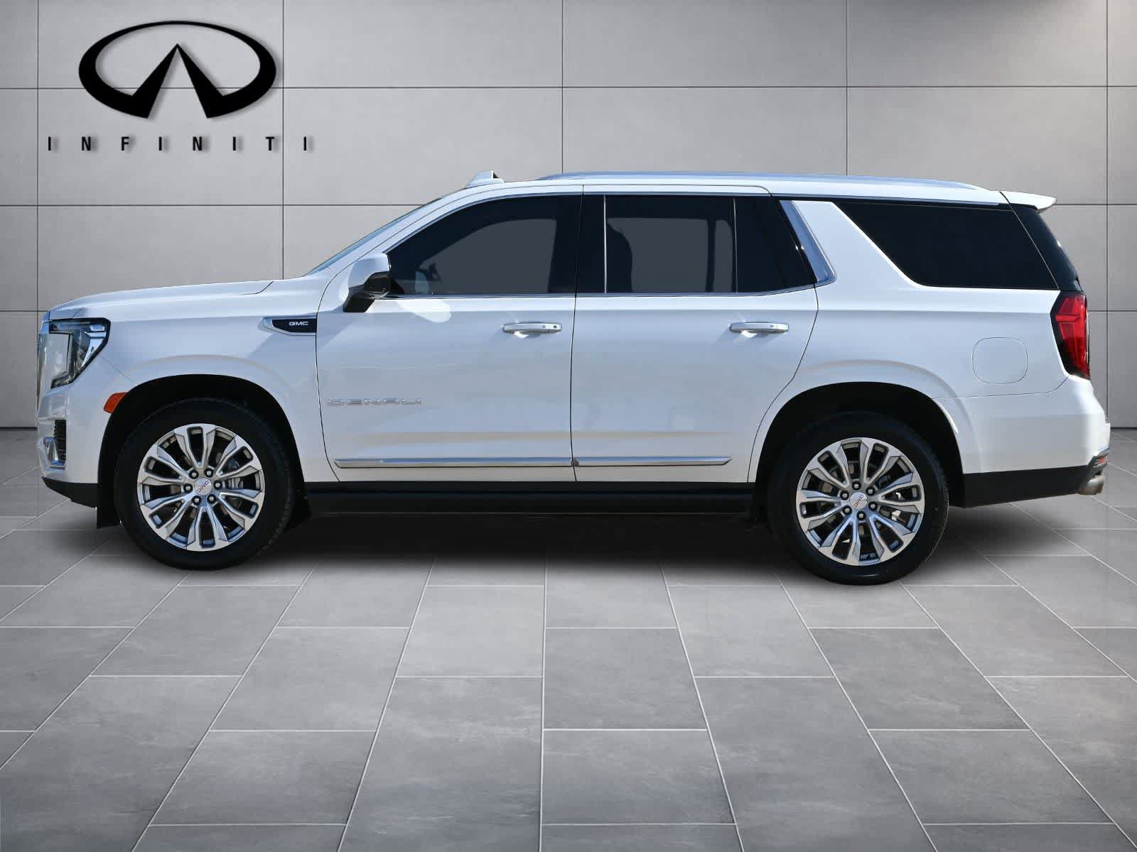 Used 2022 GMC Yukon Denali RWD image 4
