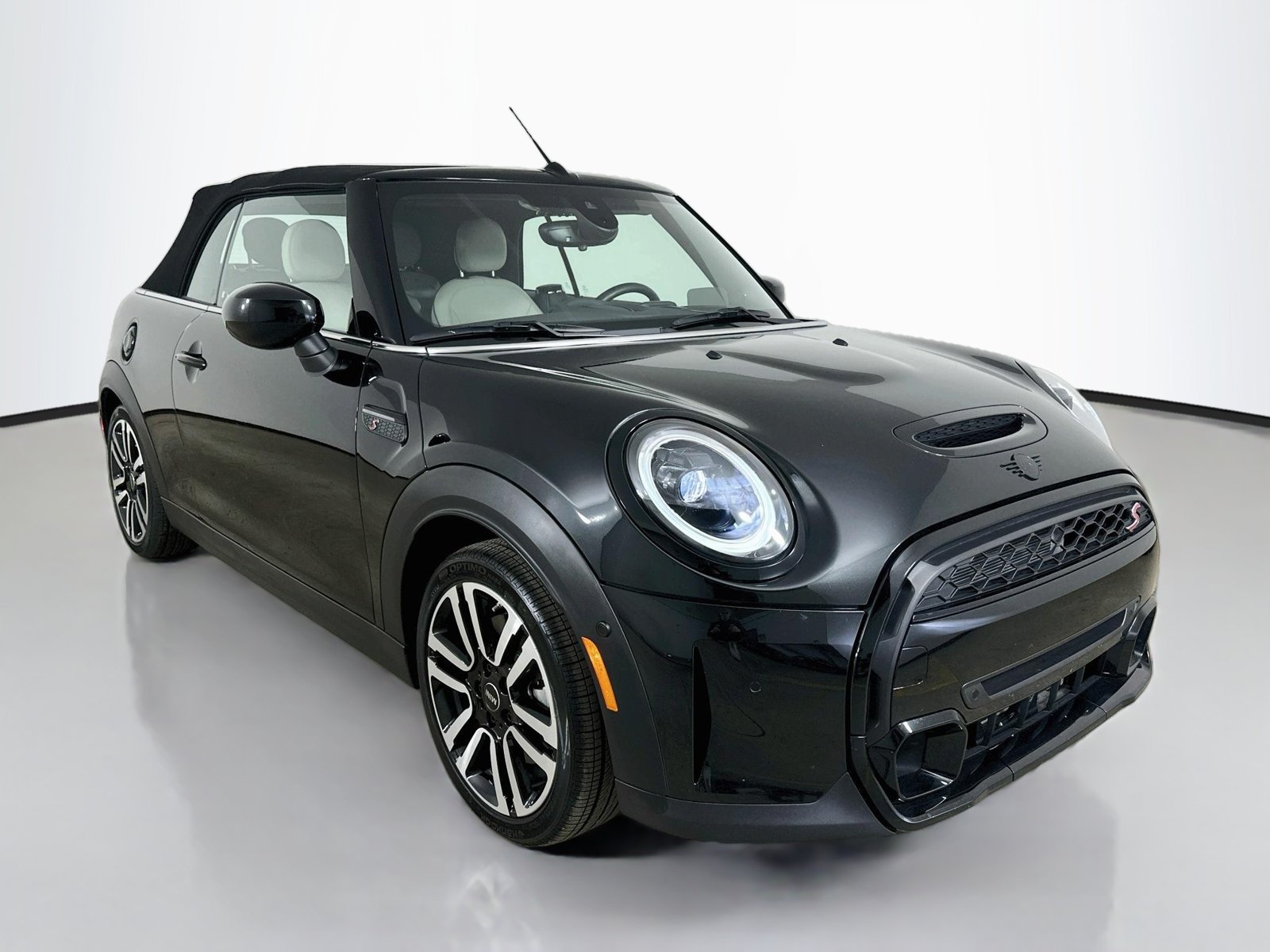 Certified 2024 MINI Cooper S FWD image 3