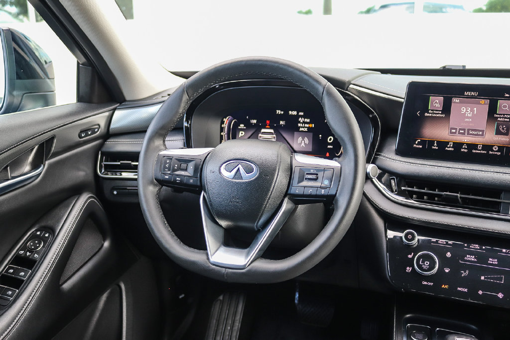 Certified 2023 INFINITI QX60 Luxe w/ Cargo Package FWD image 15