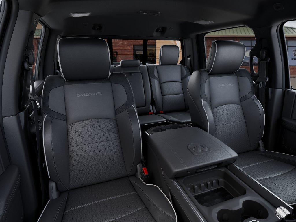 New 2026 RAM 3500 Laramie AWD/4WD image 17