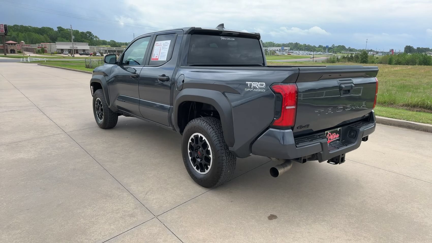 Used 2024 Toyota Tacoma TRD Off-Road AWD/4WD image 7