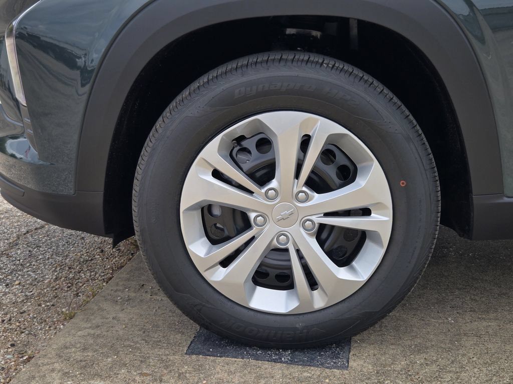 New 2026 Chevrolet Trax LS w/ Driver Confidence Package FWD image 14