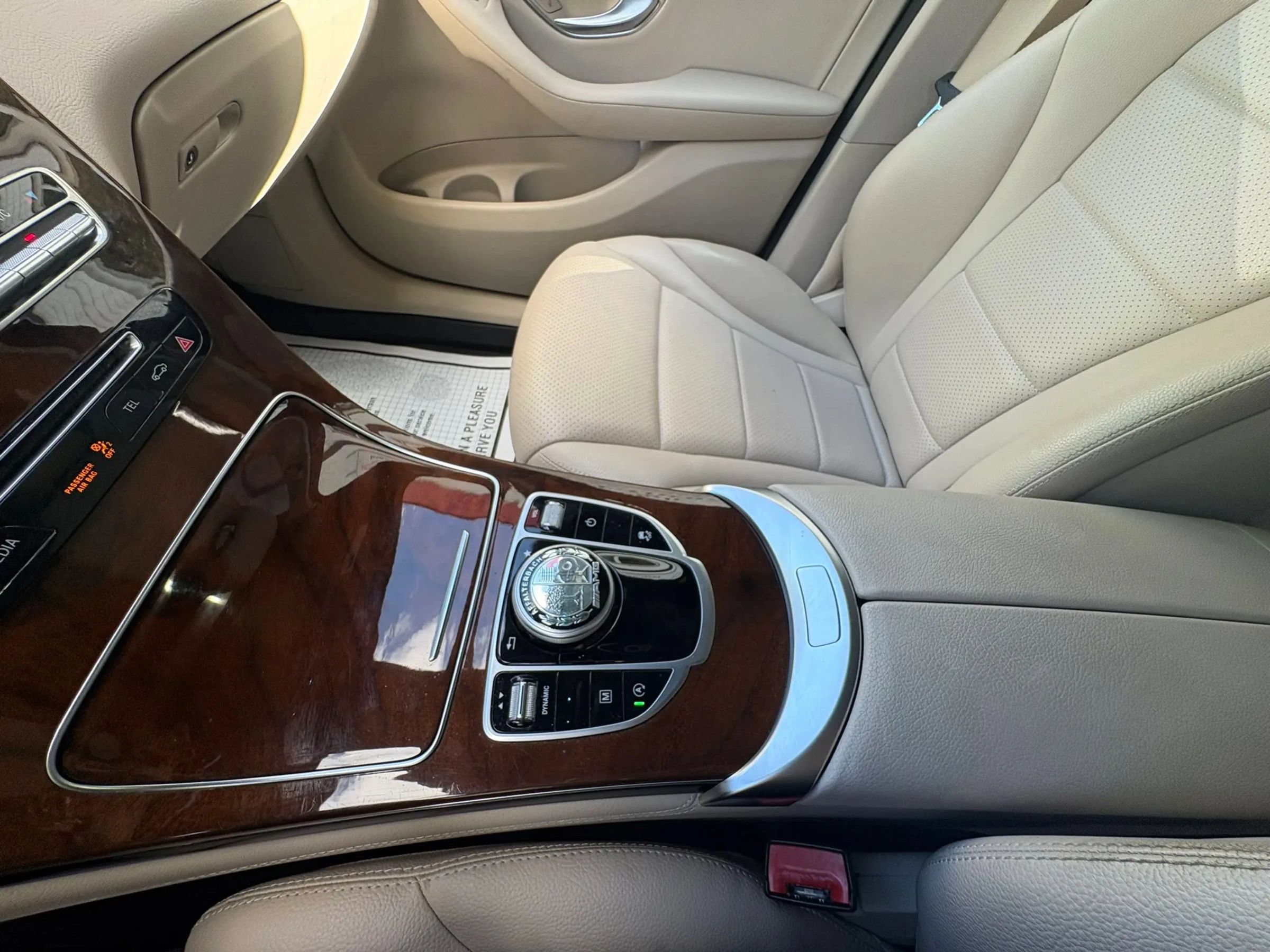 Used 2018 Mercedes-Benz GLC 300 4MATIC image 41