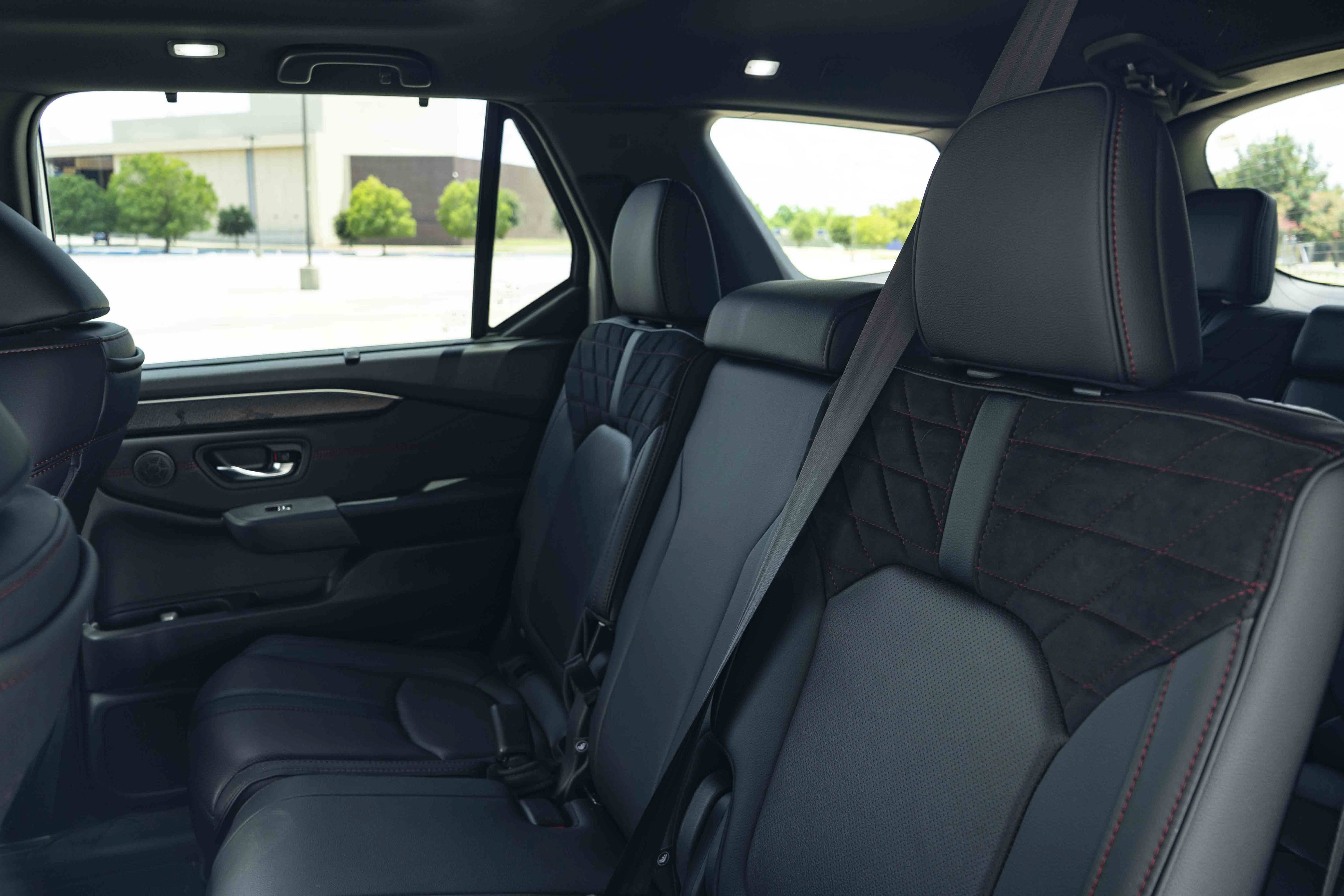 Used 2026 Honda Pilot Black Edition image 19