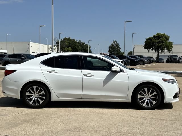 Used 2017 Acura TLX FWD image 3