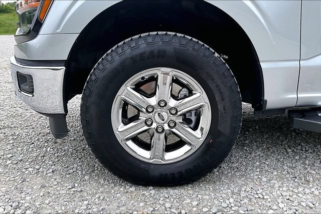 Used 2025 Ford F150 XLT w/ Equipment Group 301A Standard AWD/4WD image 8