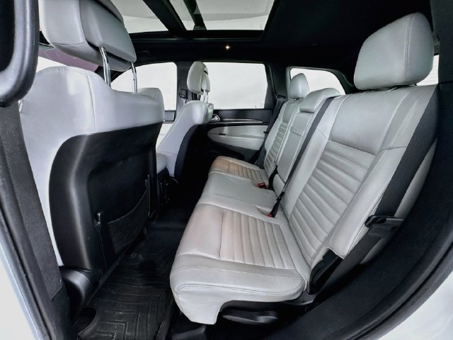 Used 2018 Jeep Grand Cherokee Limited AWD/4WD image 28