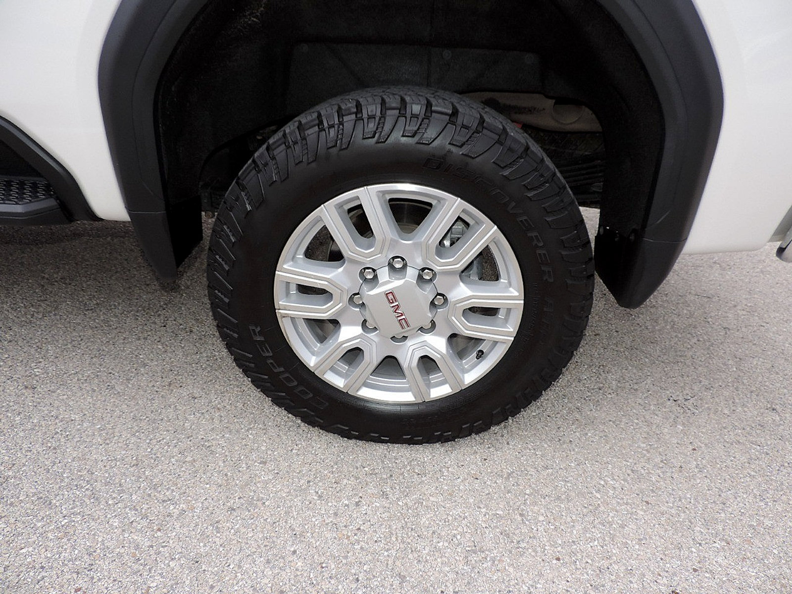 Certified 2021 GMC Sierra 2500 SLT w/ SLT Preferred Package AWD/4WD image 14