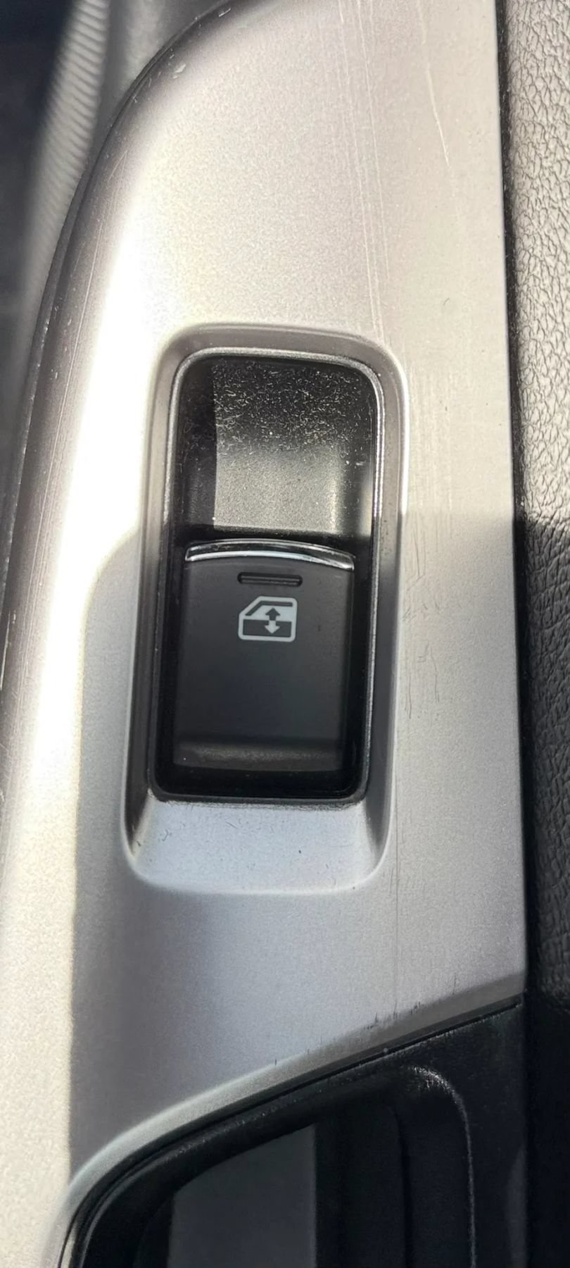 Used 2016 Subaru Impreza 2.0i Premium AWD/4WD image 31