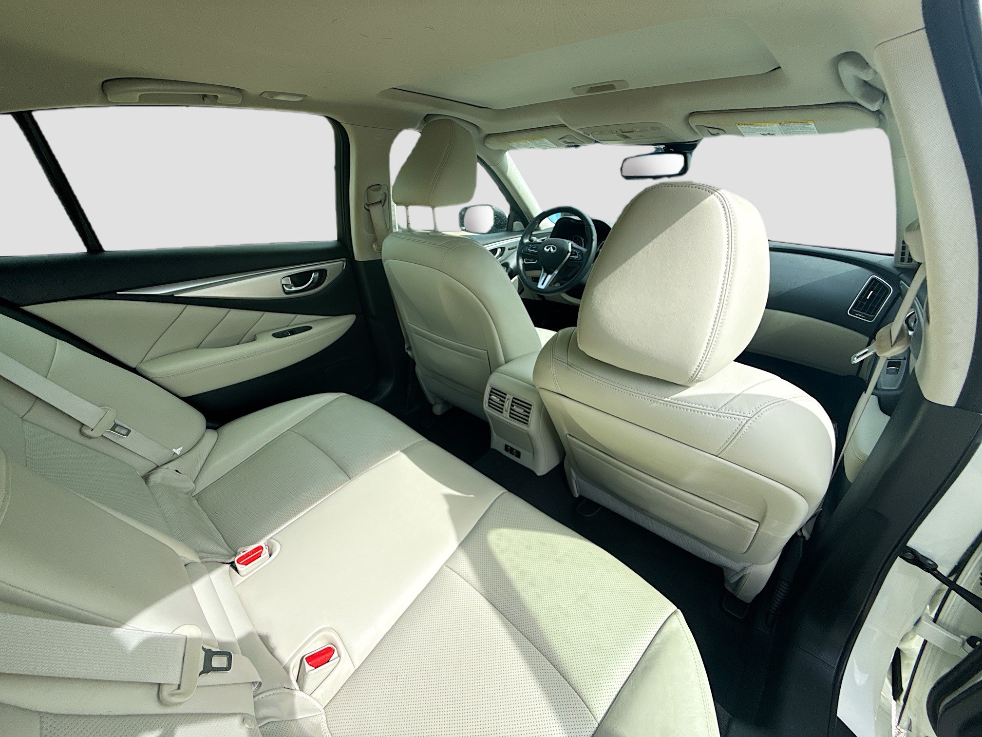 Used 2023 INFINITI Q50 Luxe w/ Cargo Package AWD/4WD image 29
