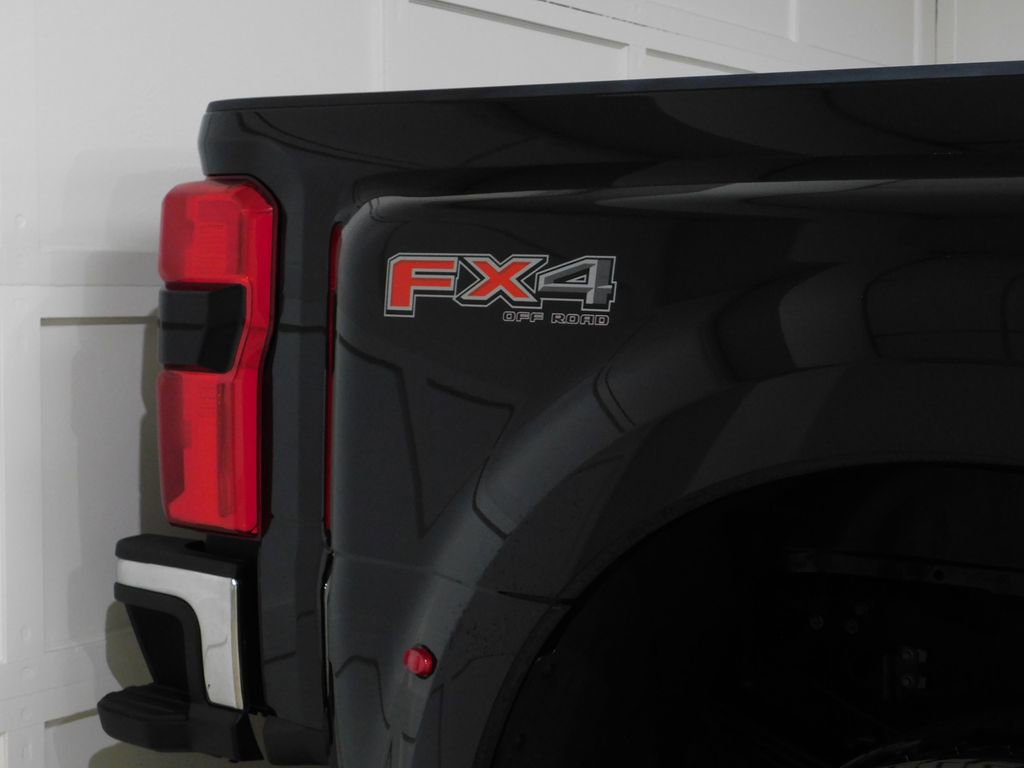 Used 2024 Ford F450 King Ranch w/ Chrome Package AWD/4WD image 10