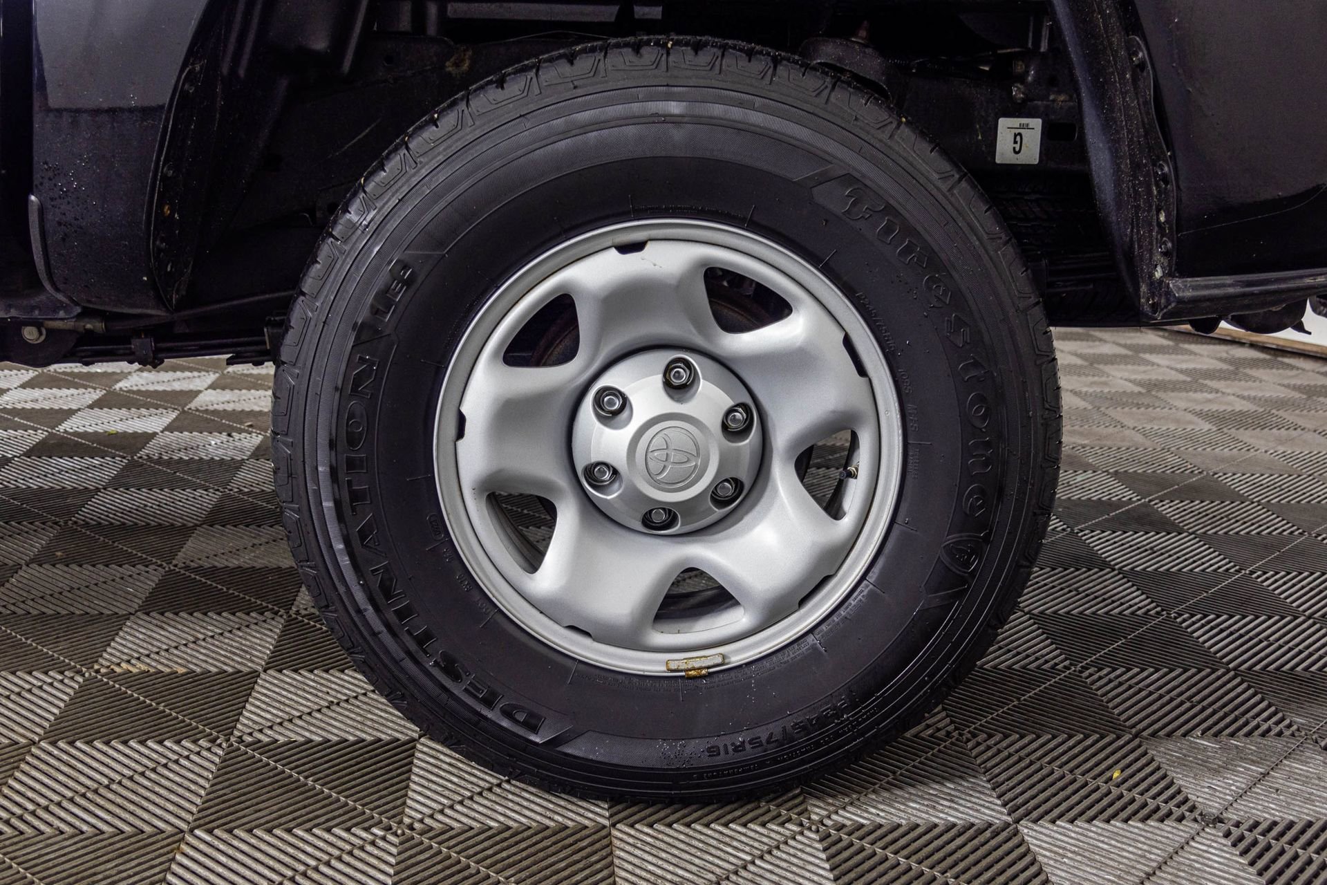 Used 2023 Toyota Tacoma SR AWD/4WD image 48