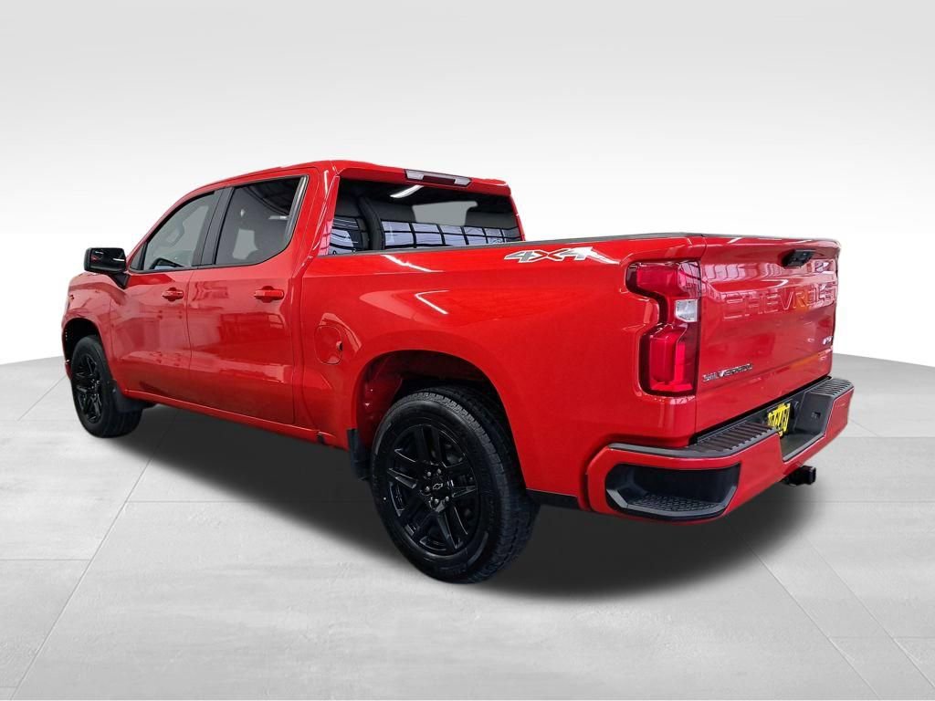 Used 2022 Chevrolet Silverado 1500 RST image 3