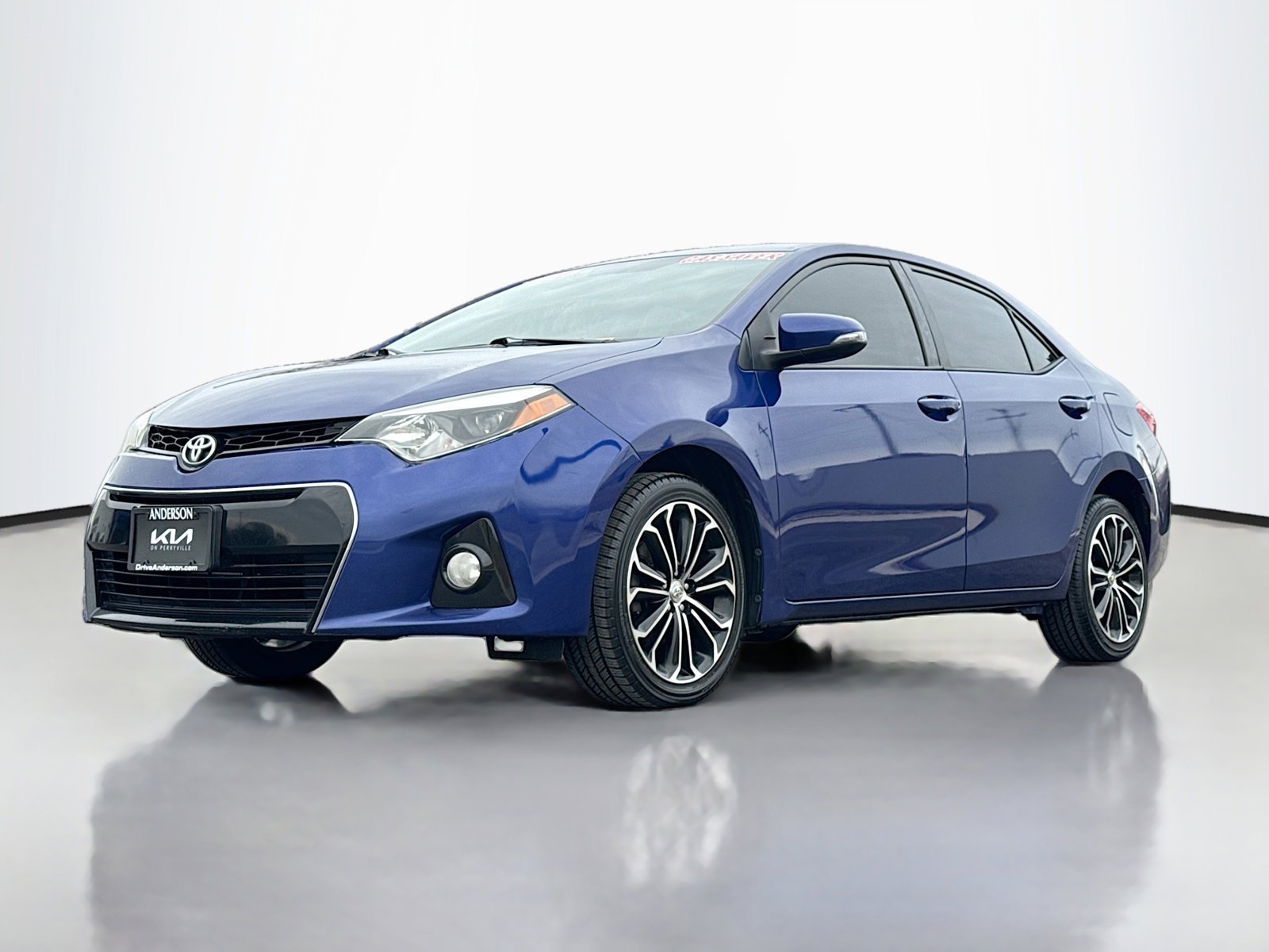 Used 2015 Toyota Corolla S image 12
