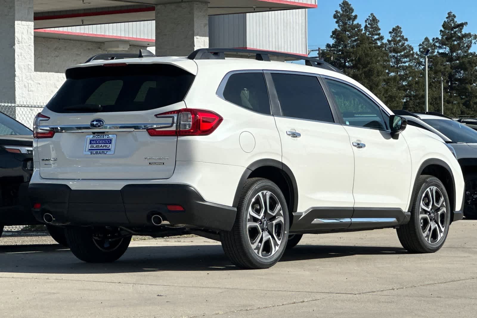 New 2026 Subaru Ascent Touring image 3