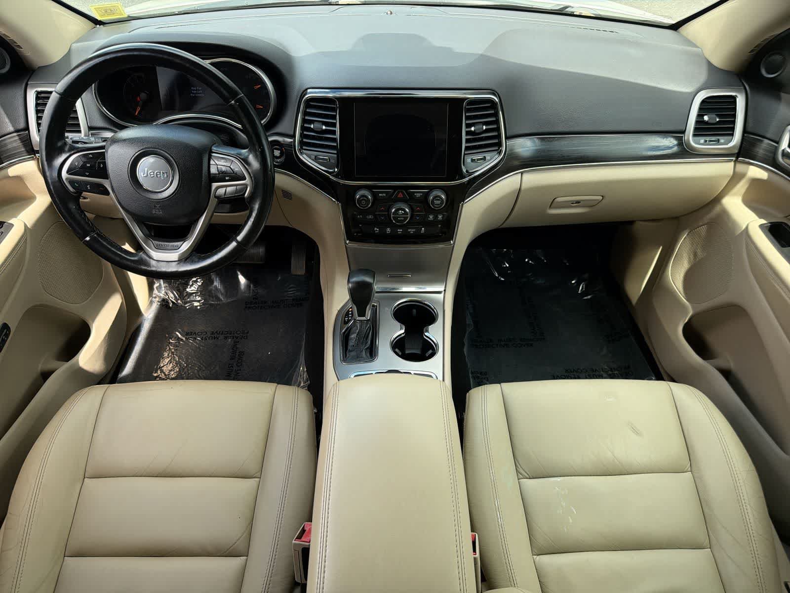 Used 2020 Jeep Grand Cherokee Limited AWD/4WD image 16