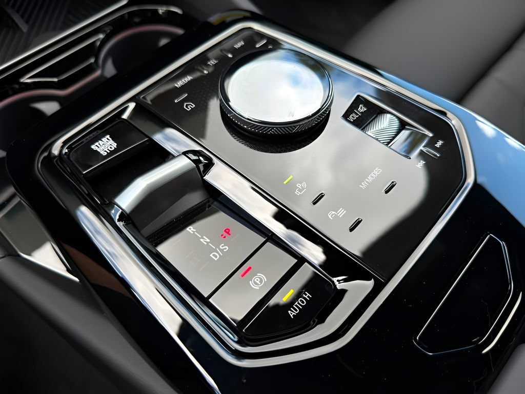 New 2027 BMW 530i w/ Premium Package RWD image 19