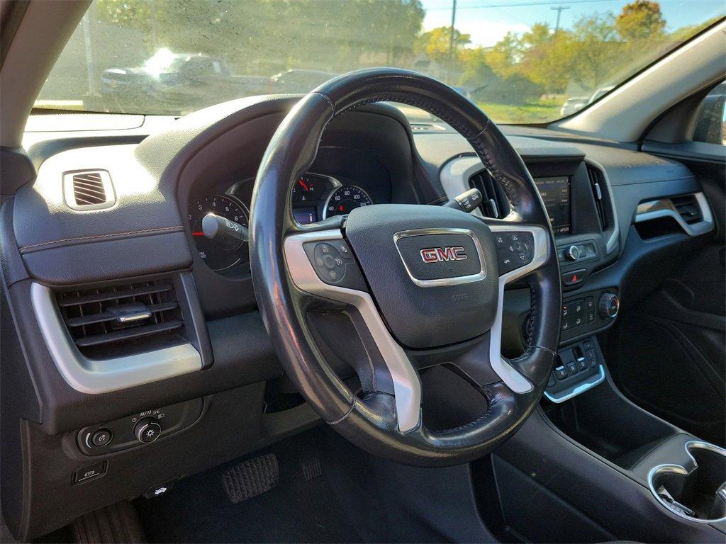 Used 2020 GMC Terrain SLE image 19