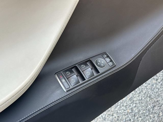 Used 2019 Tesla Model S Long Range AWD/4WD image 19
