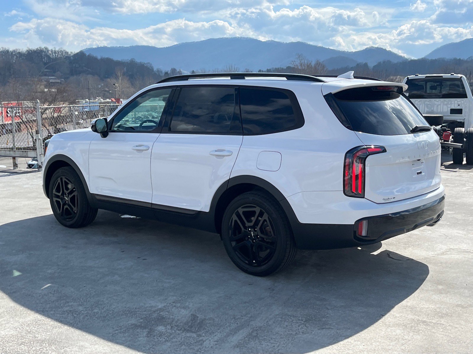 Used 2024 Kia Telluride SX Prestige X-Line AWD/4WD image 4
