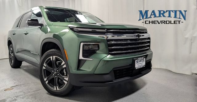New 2027 Chevrolet Traverse LT w/ Sun and Wheel Package