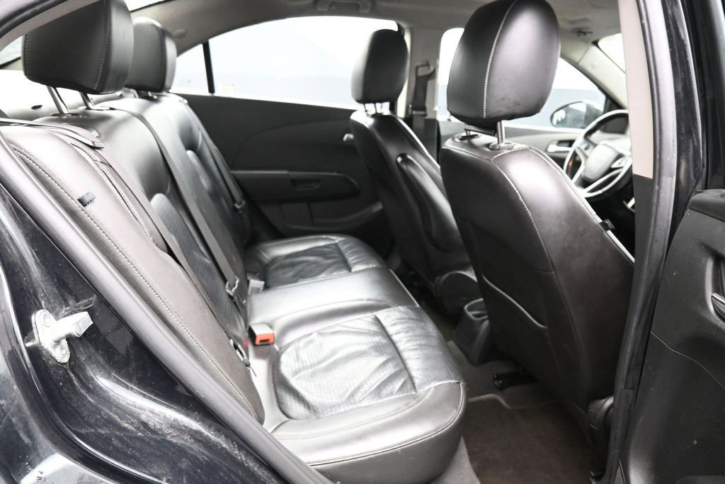 Used 2014 Chevrolet Sonic LTZ FWD image 21