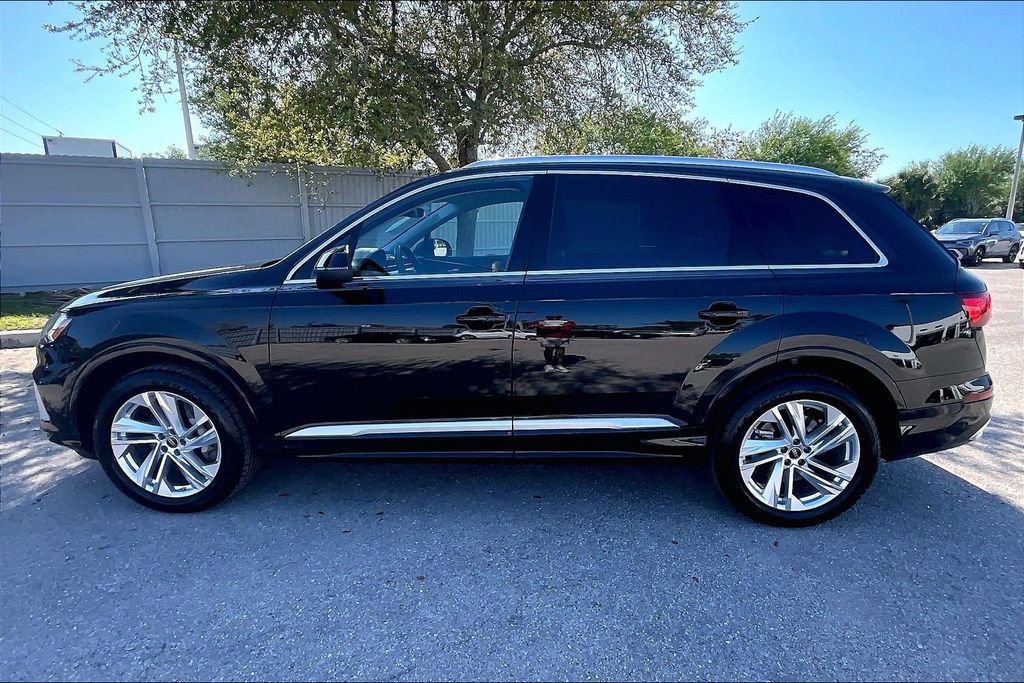 Certified 2023 Audi Q7 3.0T Premium Plus image 8