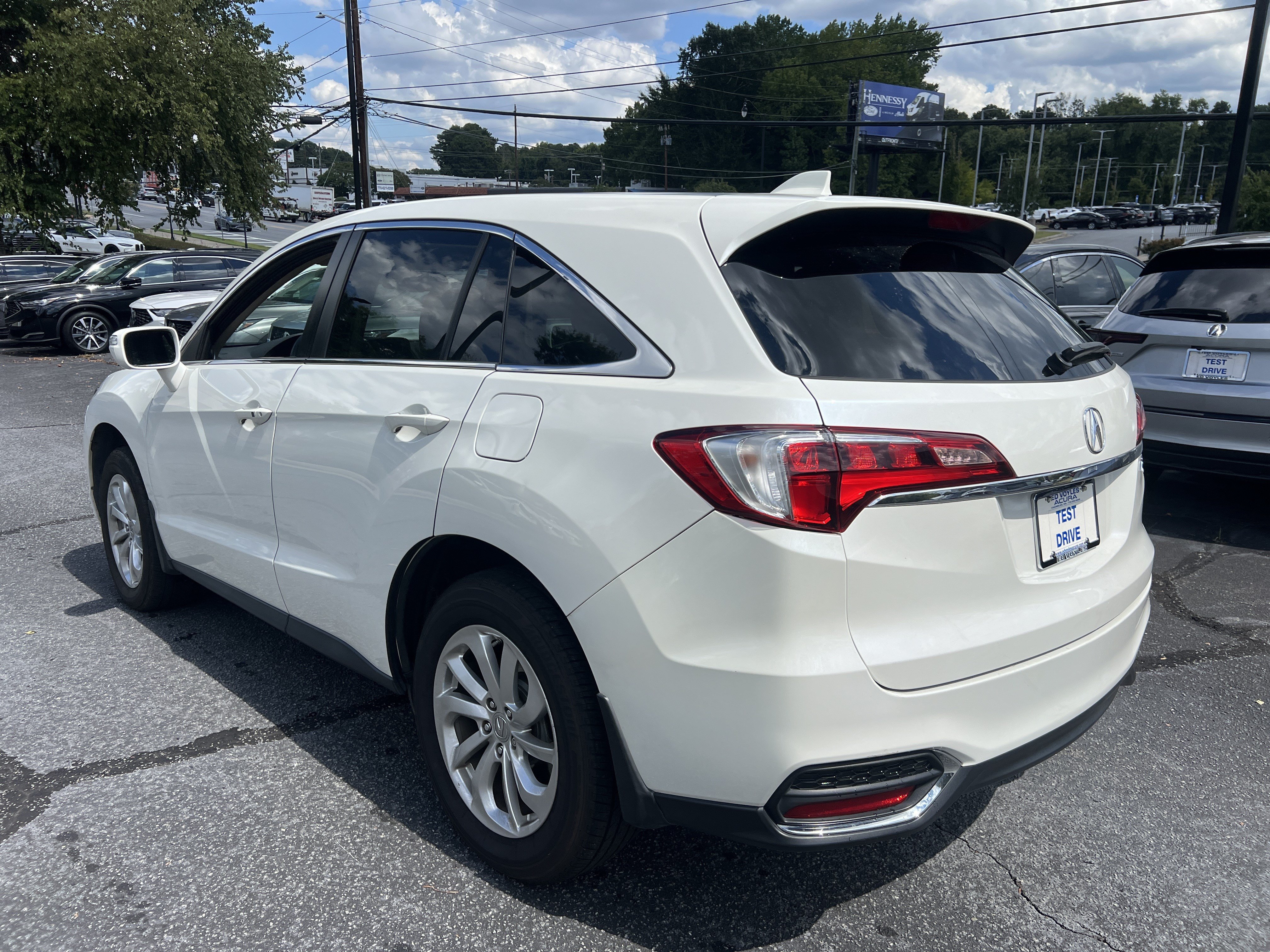 Used 2017 Acura RDX FWD image 3