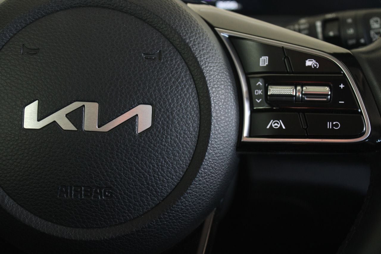 Used 2024 Kia Seltos EX FWD image 26