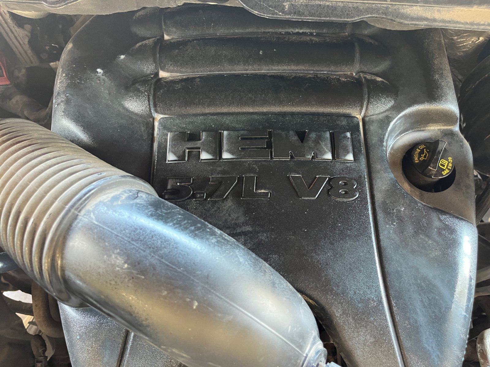 Used 2013 RAM 1500 Laramie w/ Convenience Group AWD/4WD image 28