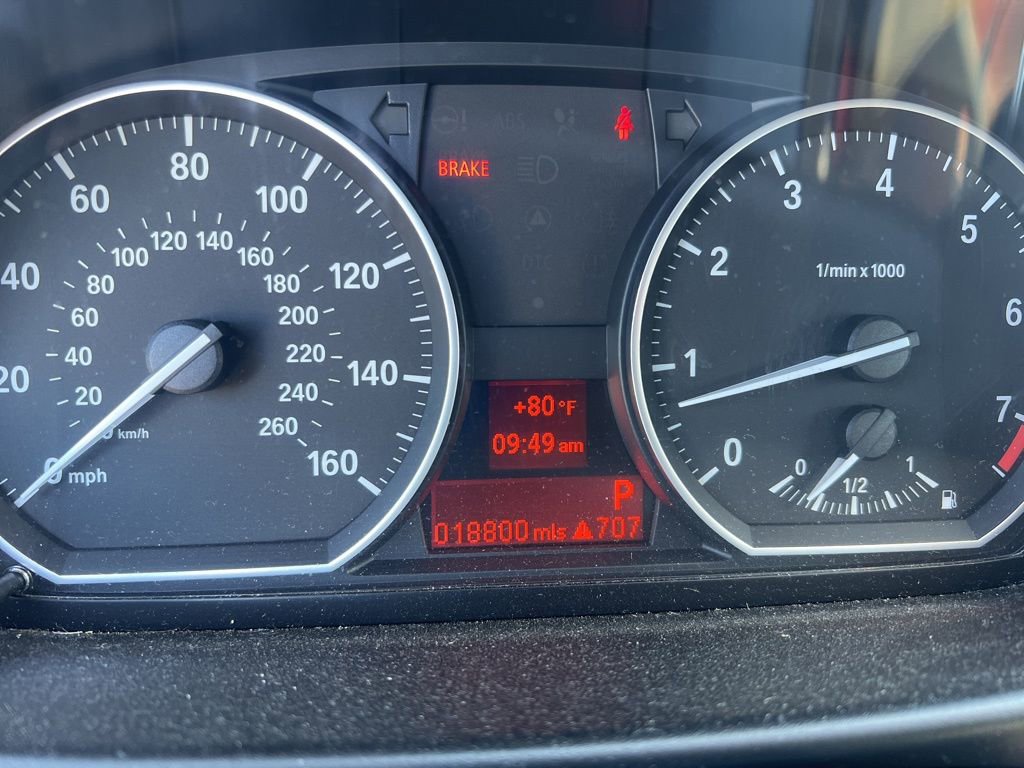 Used 2011 BMW 128i 128i image 12