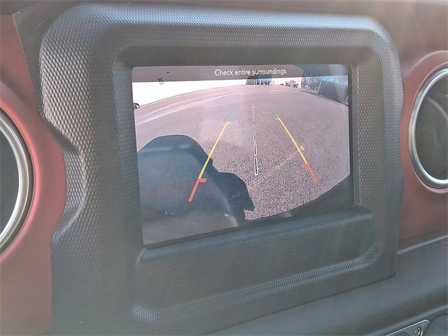 Used 2019 Jeep Wrangler Rubicon w/ LED Lighting Group image 4