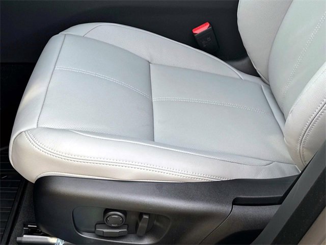 New 2026 Land Rover Range Rover Velar S image 16