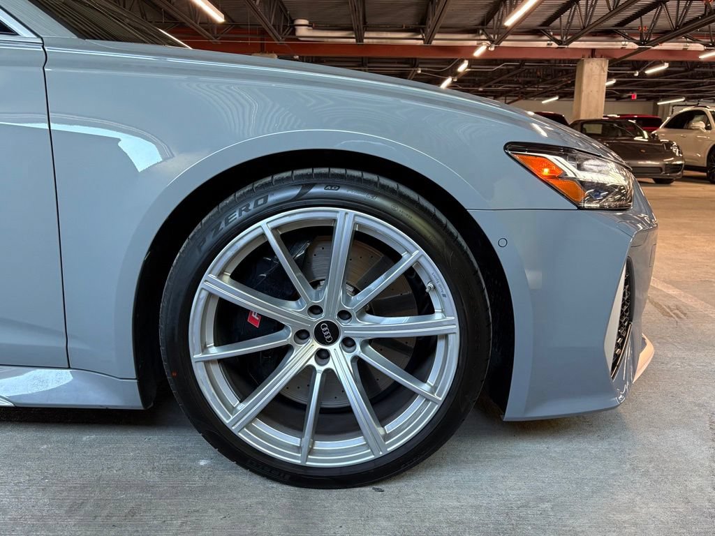 Used 2021 Audi RS 6 AWD/4WD image 9