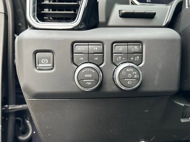 New 2026 GMC Sierra 2500 Denali w/ Denali Reserve Package image 13