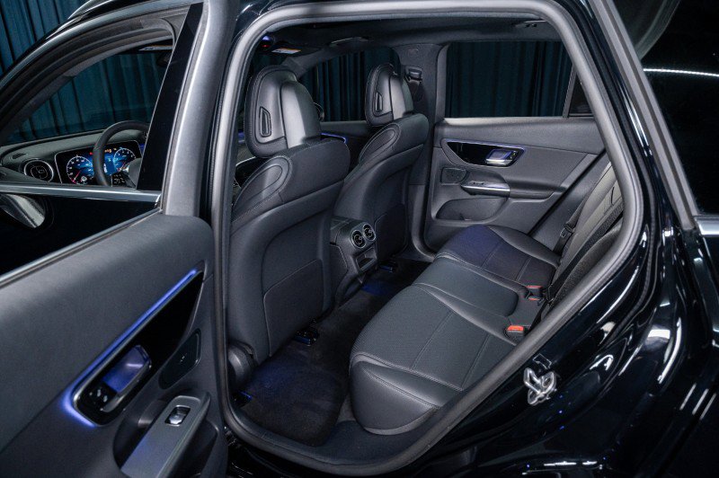 Certified 2026 Mercedes-Benz GLC 300 image 24