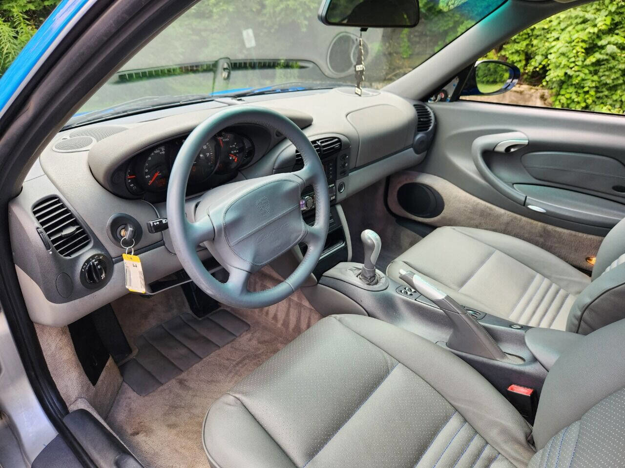 Used 1999 Porsche 911 Carrera image 11