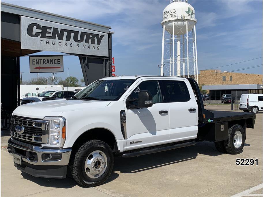 Used 2023 Ford F350 XLT w/ FX4 Off-Road Package image 1