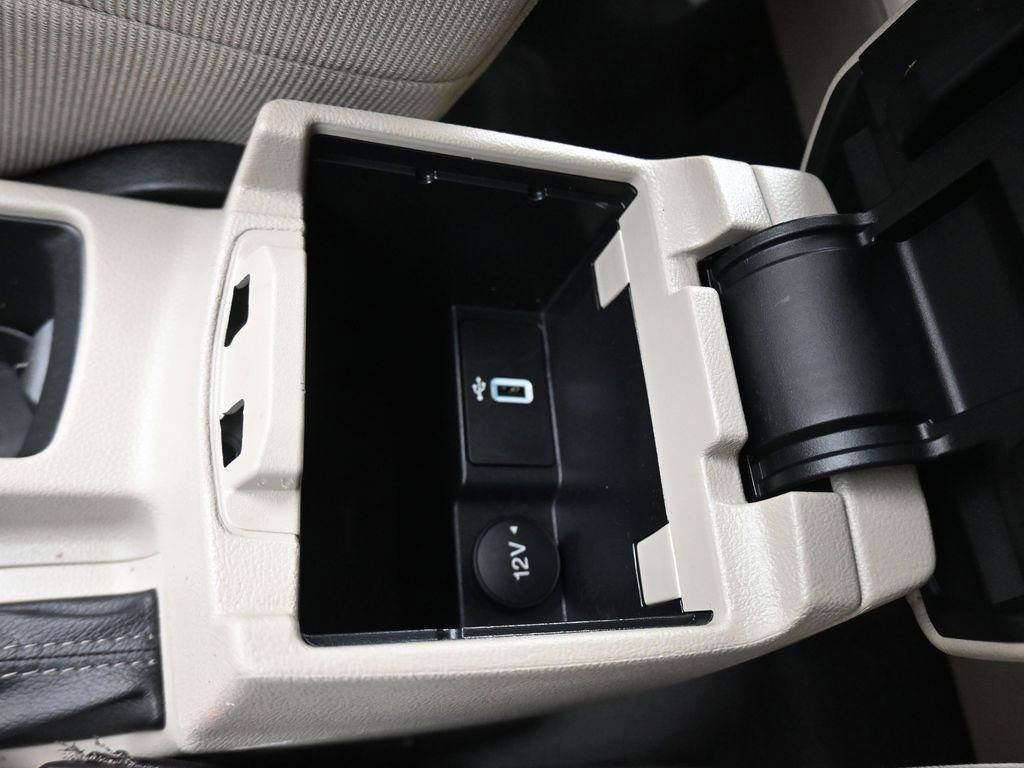 Used 2016 Ford Focus Electric Hatchback image 24