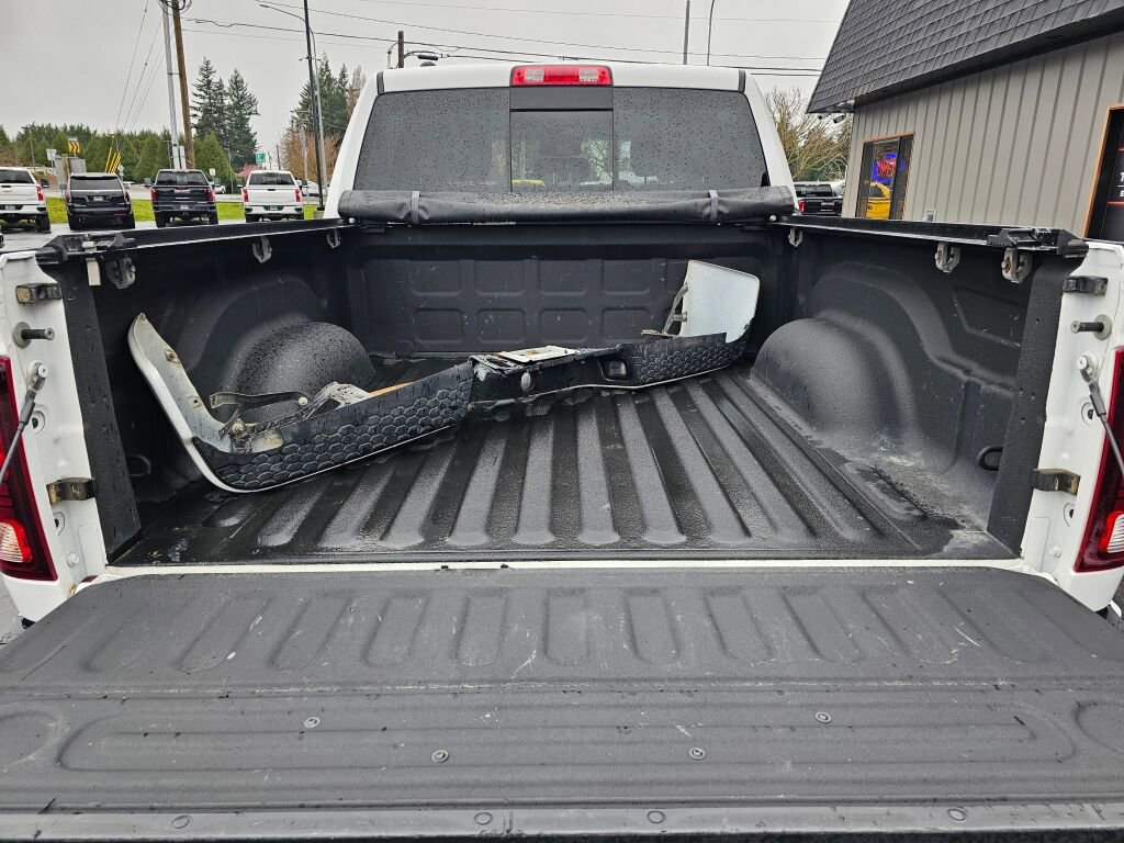 Used 2017 RAM 1500 Sport image 14