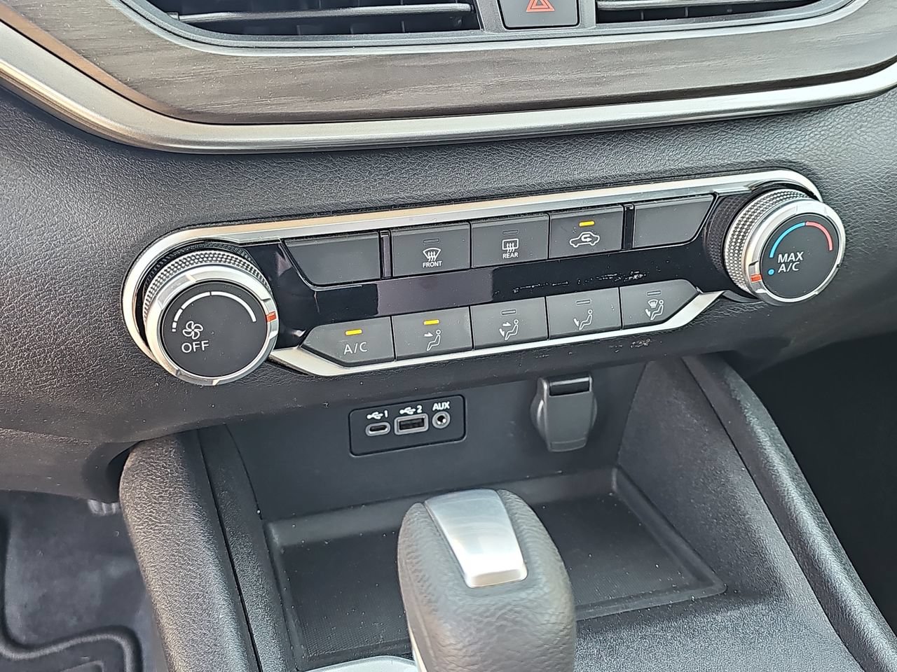 Certified 2025 Nissan Altima 2.5 SV FWD image 20
