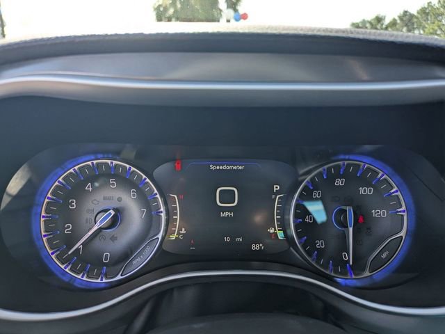 New 2025 Chrysler Pacifica Select image 19