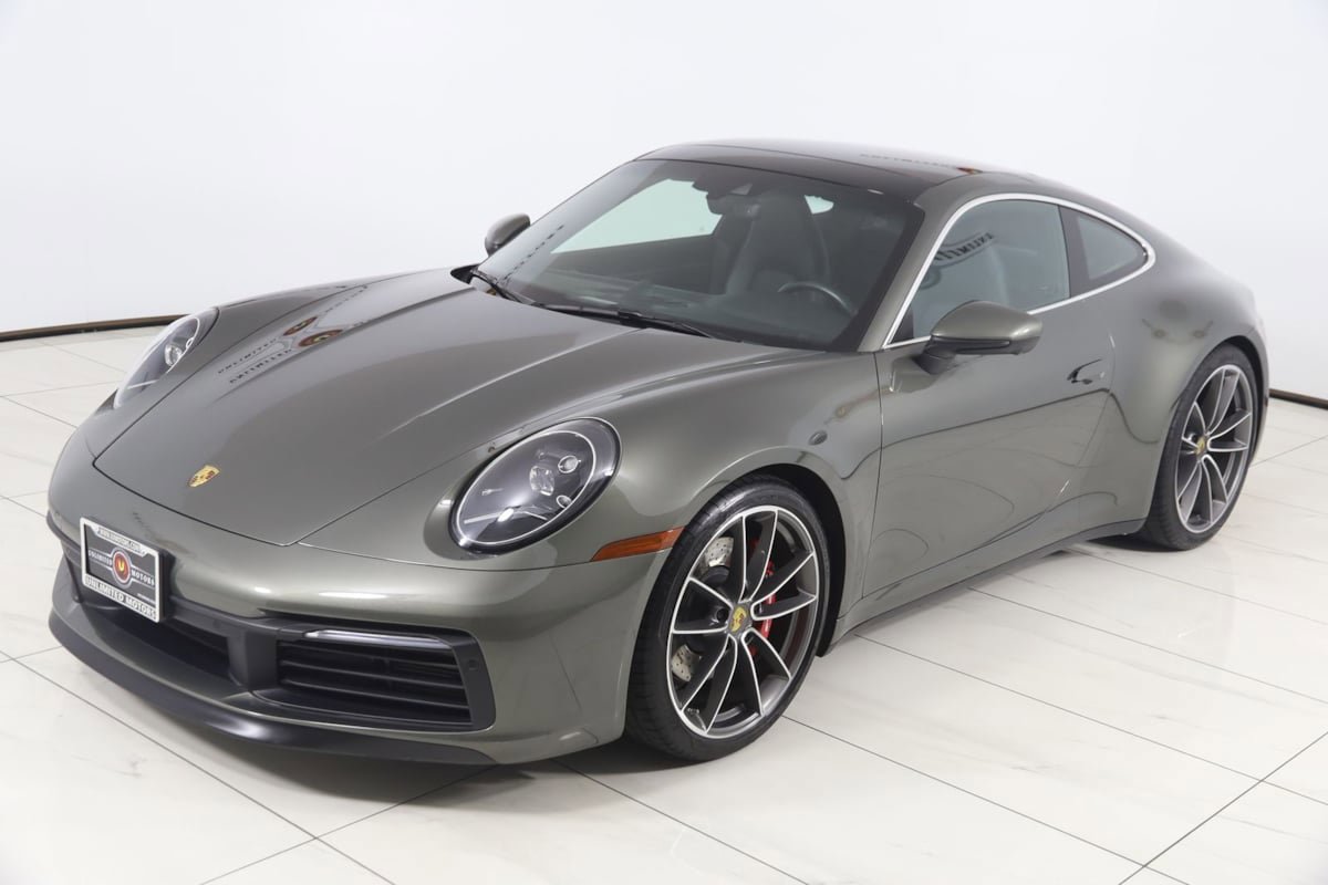 Used 2021 Porsche 911 Carrera S w/ Sport Package RWD image 31