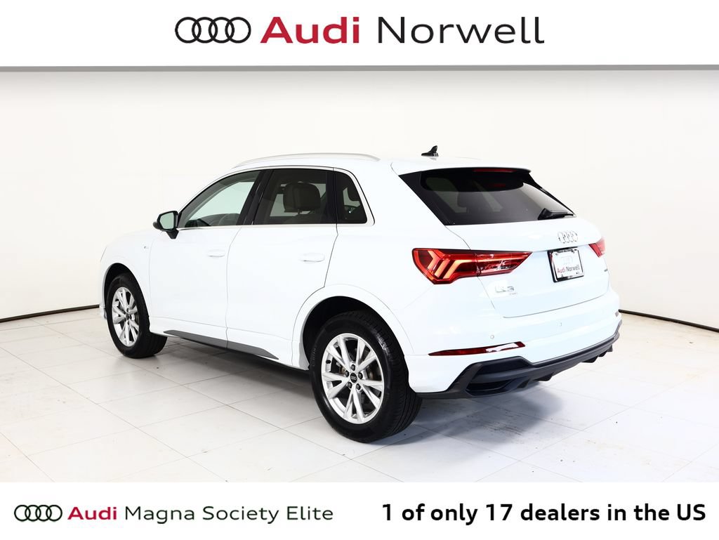 Certified 2025 Audi Q3 2.0T Premium w/ Convenience Package AWD/4WD image 13