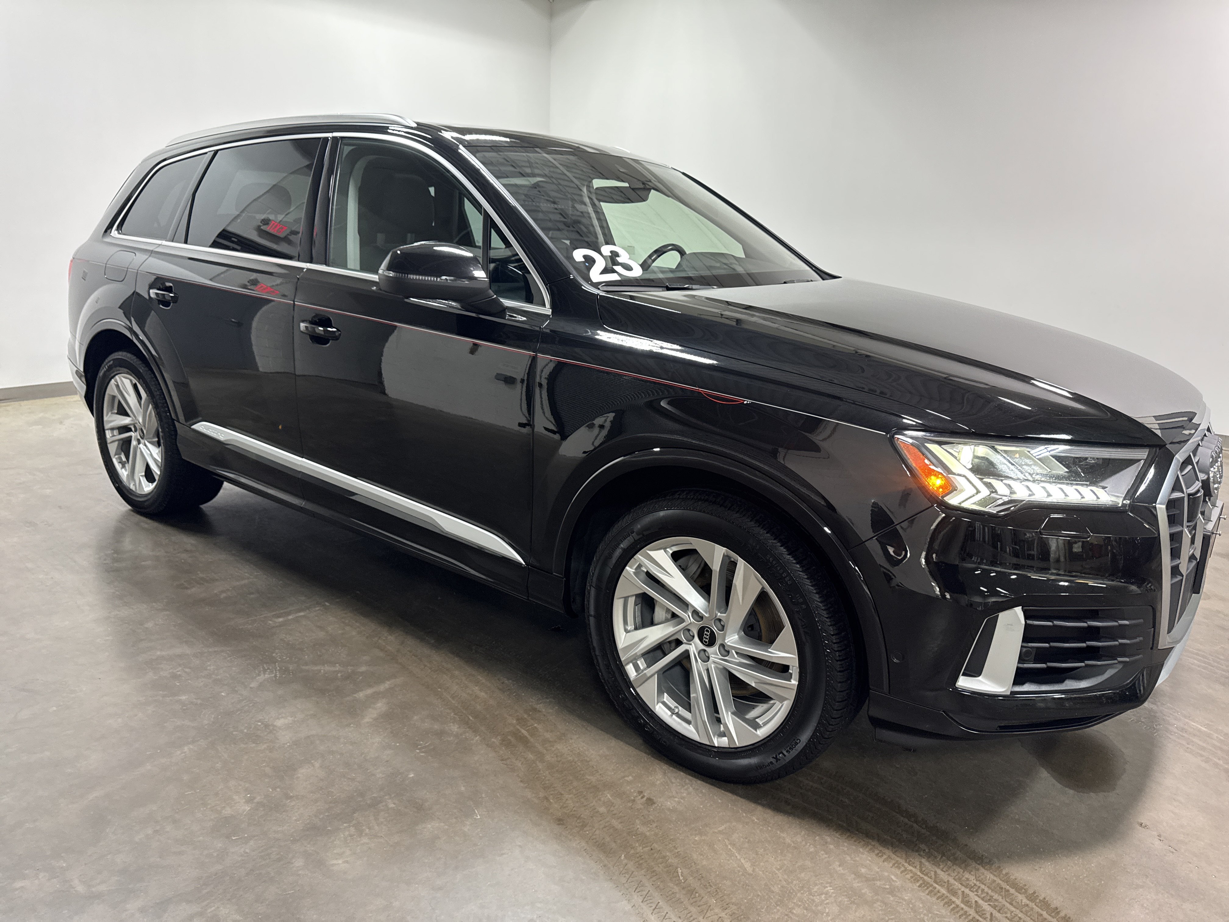 Certified 2023 Audi Q7 3.0T Premium Plus AWD/4WD image 2