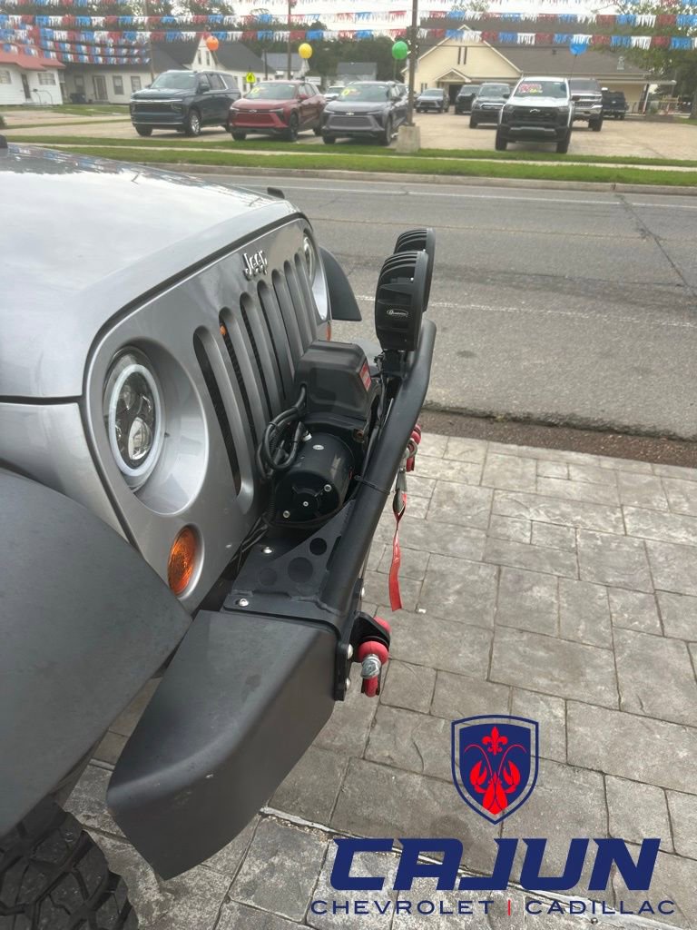 Used 2013 Jeep Wrangler Rubicon w/ PWR Convenience Group AWD/4WD image 7