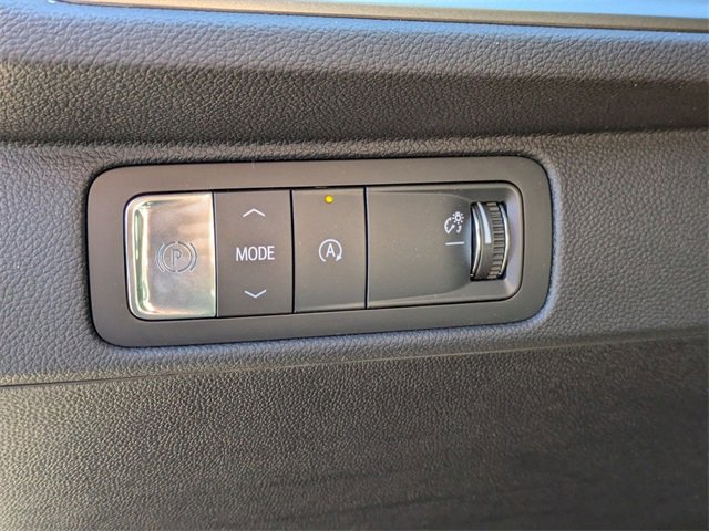 New 2026 Chevrolet Traverse LT image 13