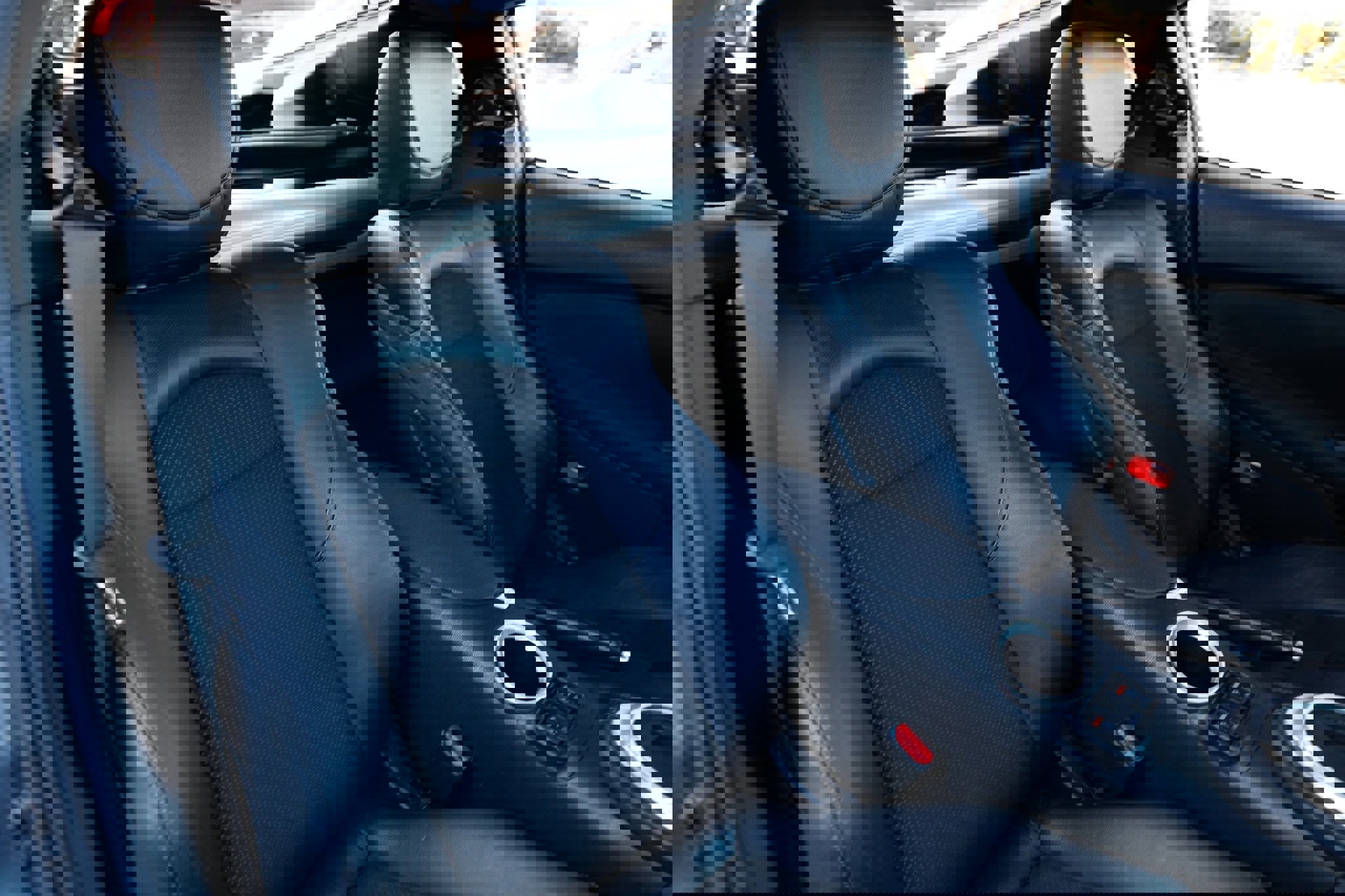 Used 2014 Nissan 370Z Touring w/ Sport Package image 11