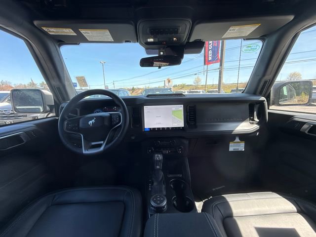 New 2025 Ford Bronco Outer Banks w/ Sasquatch Package AWD/4WD image 16