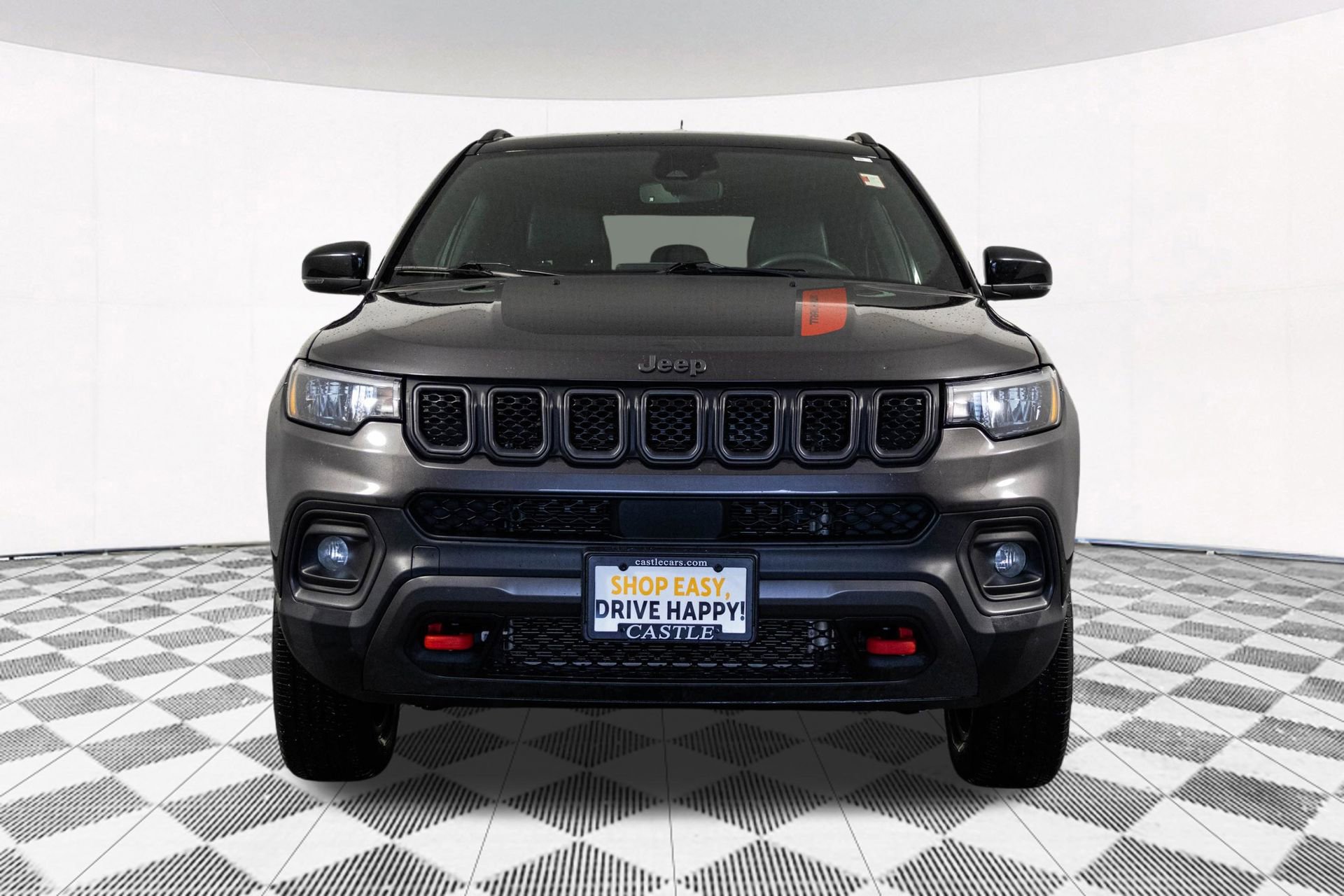 Used 2024 Jeep Compass Trailhawk AWD/4WD image 8